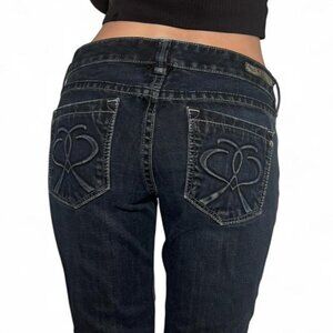 Low rise black denim capri jeans with heart and bow embroidery size 4s